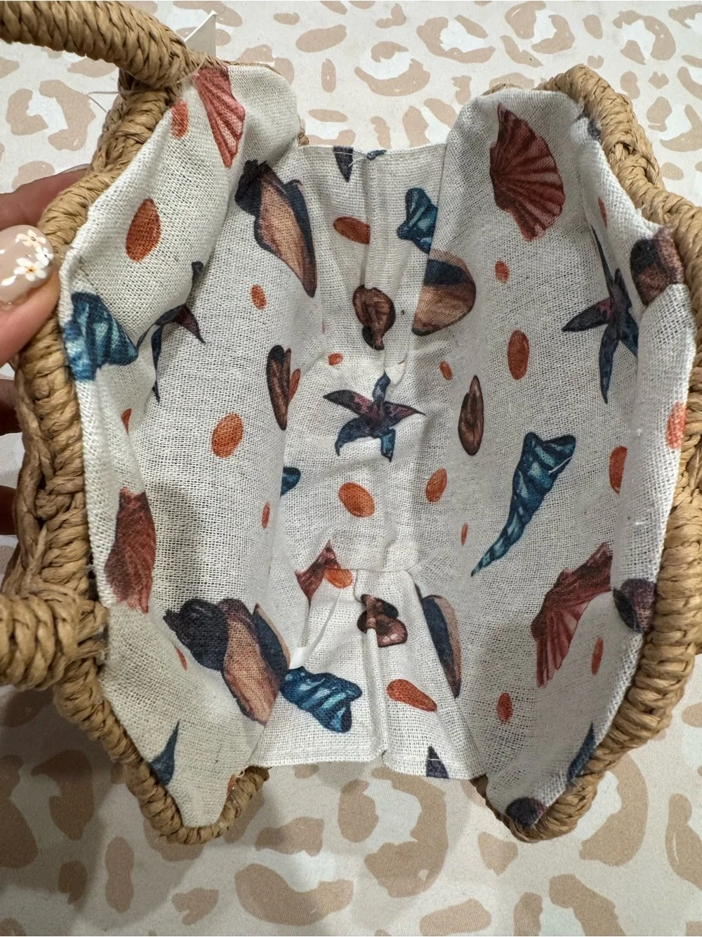 Woven Raffia Basket Handbag Pearl Clasp Coastal Resort Summer Purse